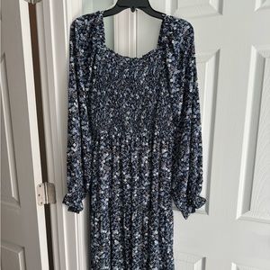 Blue floral smocked midi length dress size L
